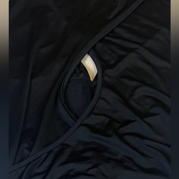 Krisa X Revolve Solid Black Faux Wrap Back Ruched Cutout Bodycon Dress XS NEW - Picture 10 of 14